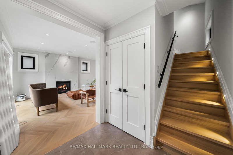 26 Carey Rd, Toronto, M4S 1N8 | Image 2