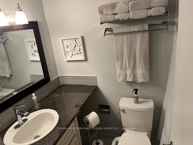 304 - 150 Neptune Dr, Toronto, M6A 2Y9 | Image 3