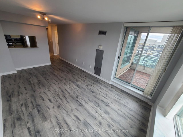 2705 - 1 Pemberton Avenue