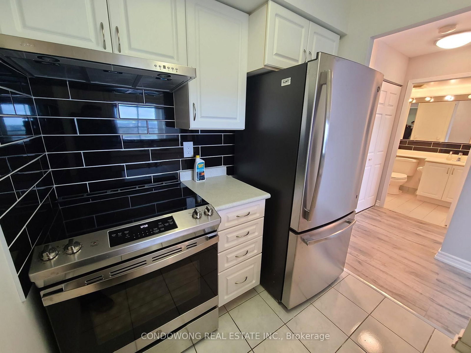 1 Pemberton Avenue, Unit 2705 - Photo 3