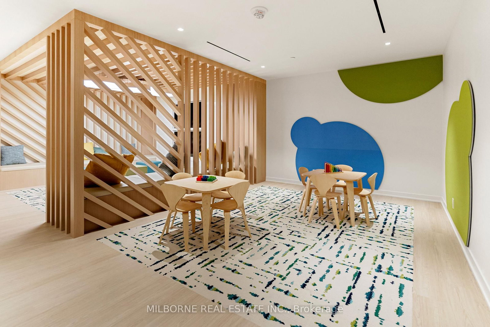 5 Defries Street, Unit 921 - Photo 14