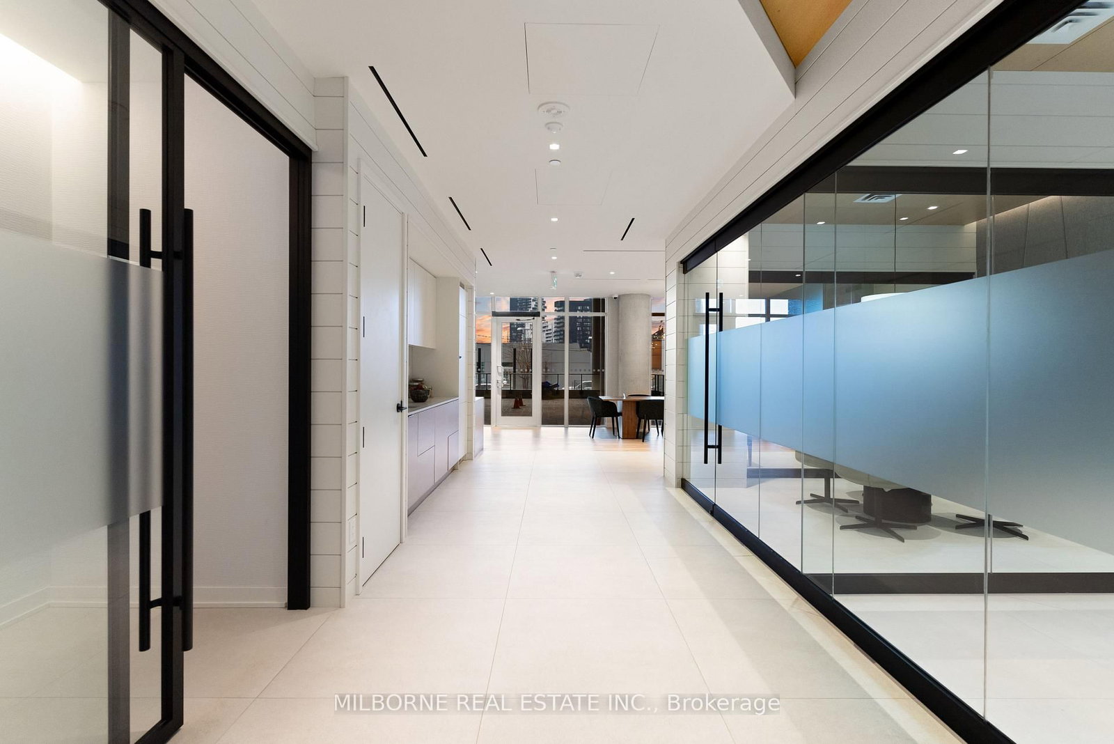 5 Defries Street, Unit 921 - Photo 5