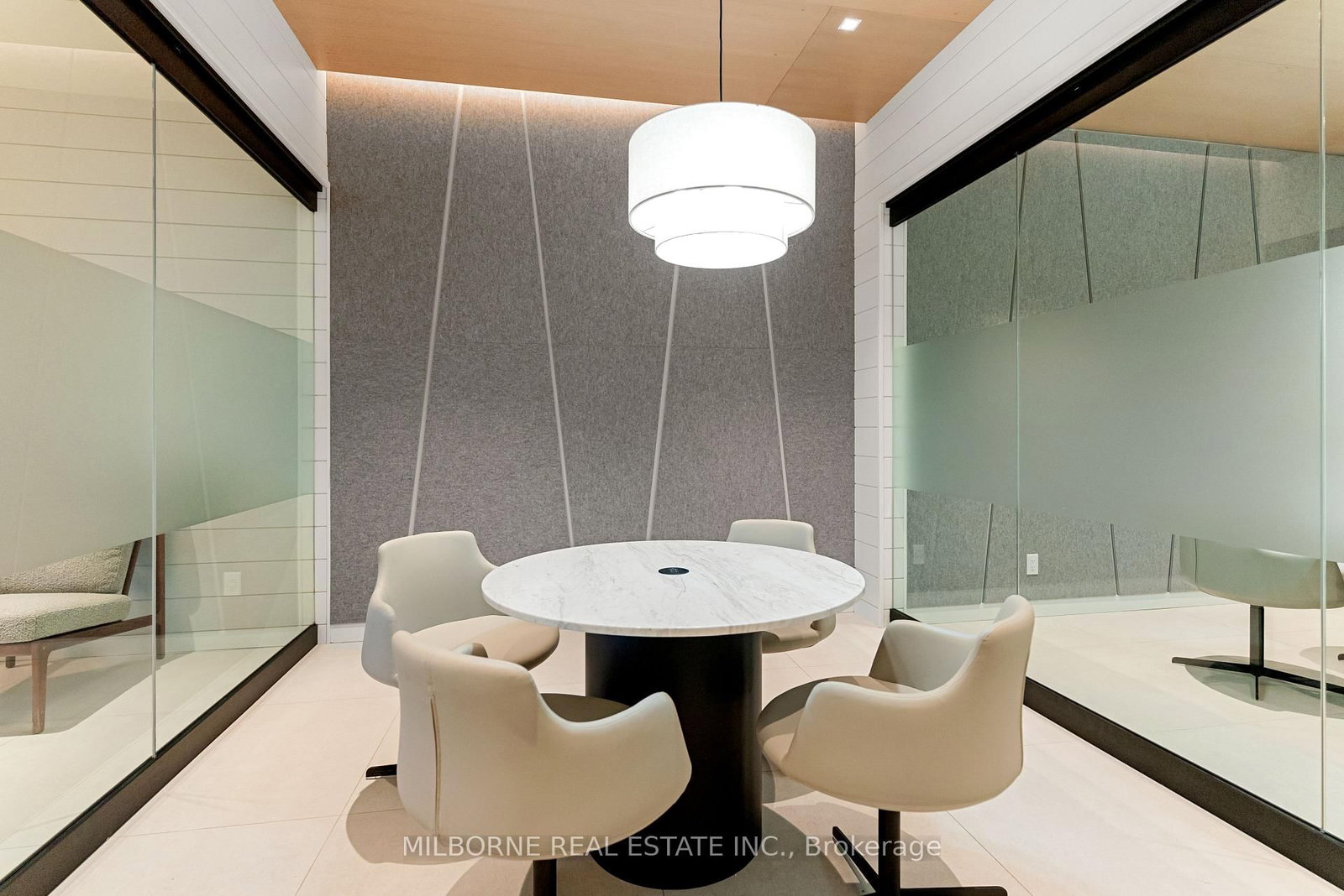 5 Defries Street, Unit 921 - Photo 6