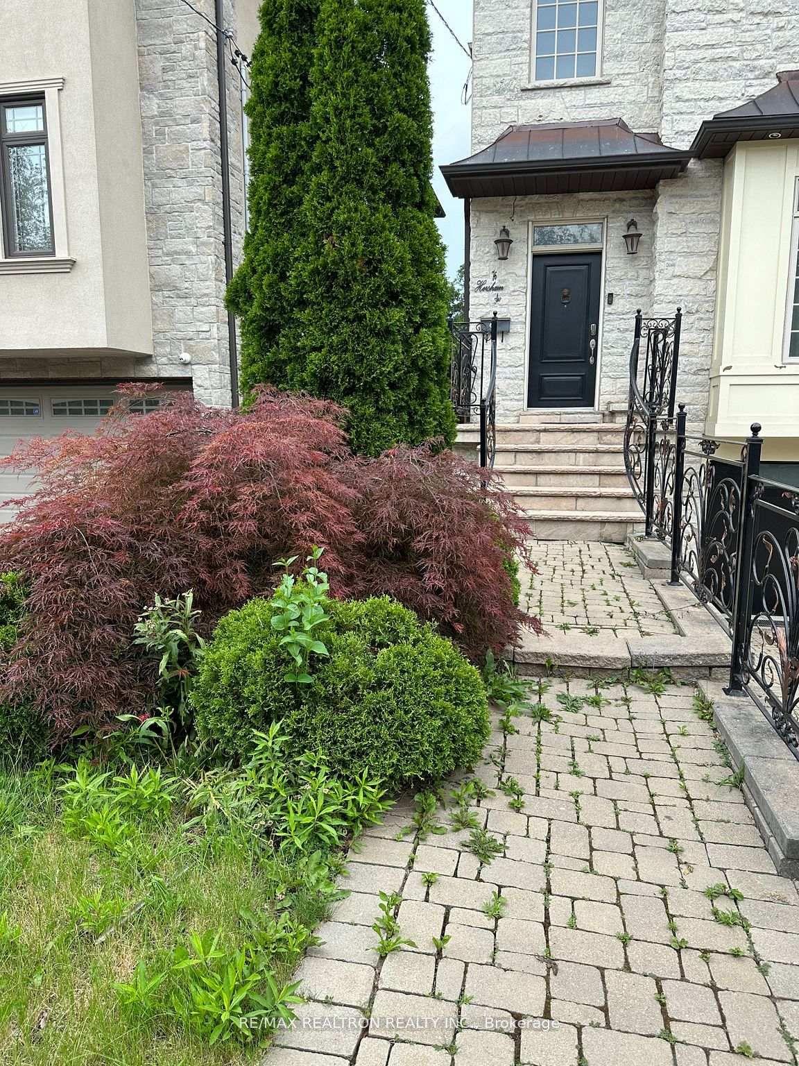 76 Horsham Avenue - Photo 2