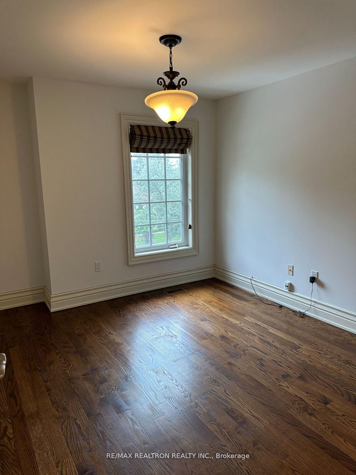 76 Horsham Avenue - Photo 27