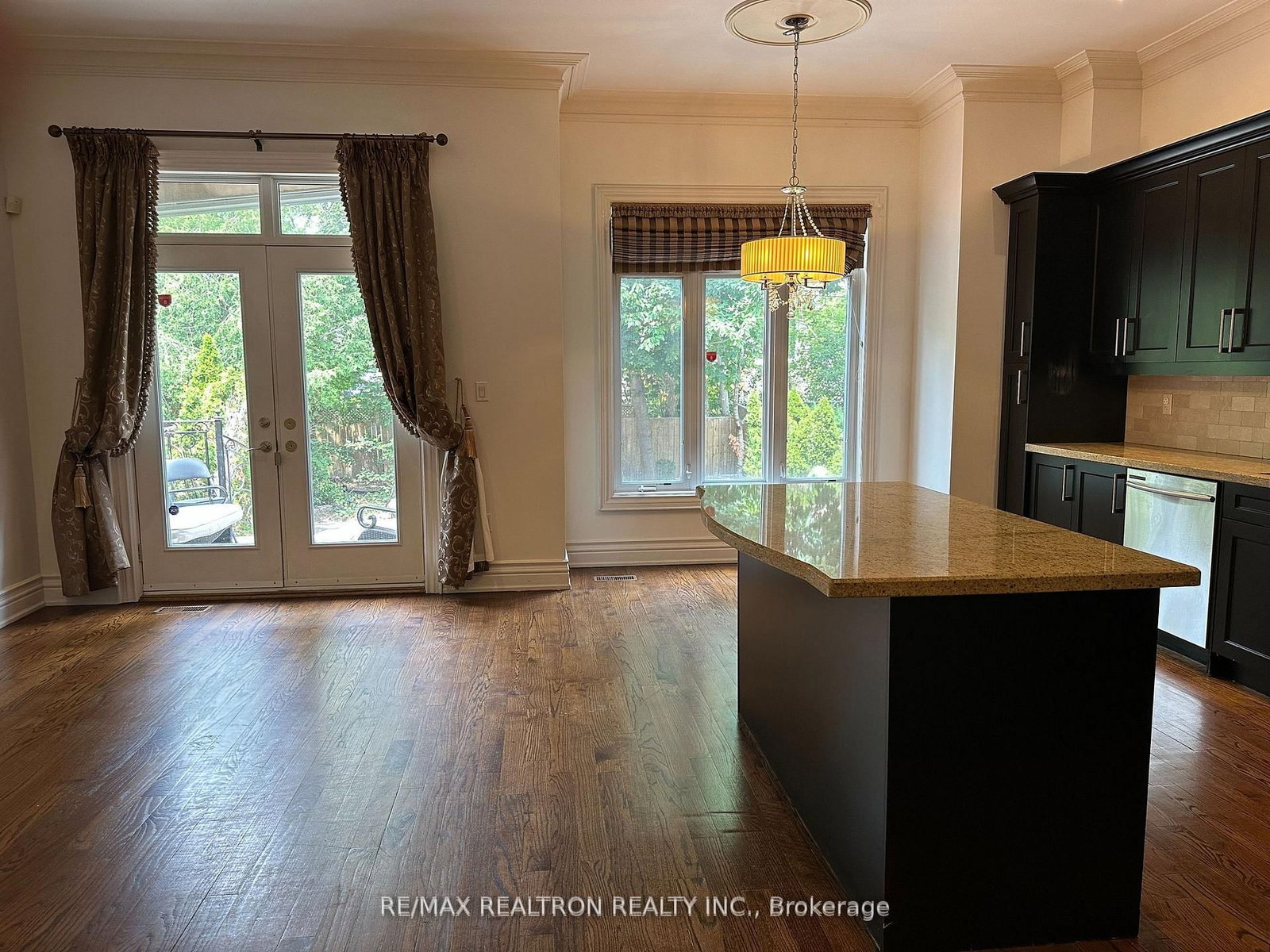 76 Horsham Avenue - Photo 9