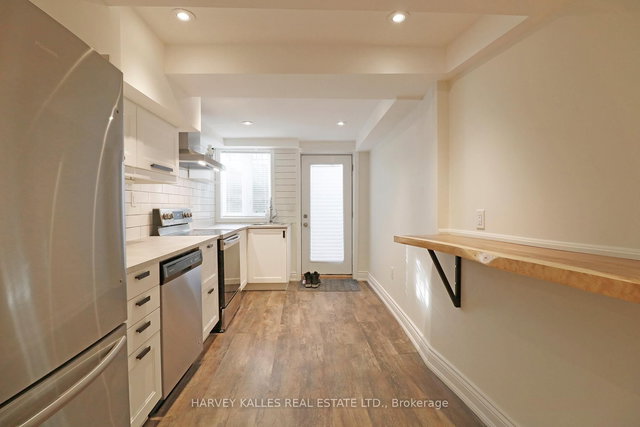 Lower - 202 Claremont Street