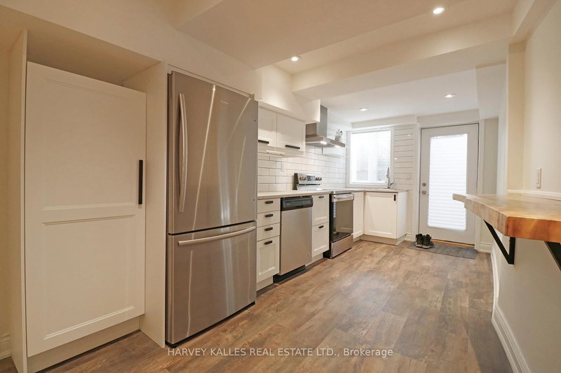 Lower - 202 Claremont St, Toronto, M6J 2M9 | Image 3