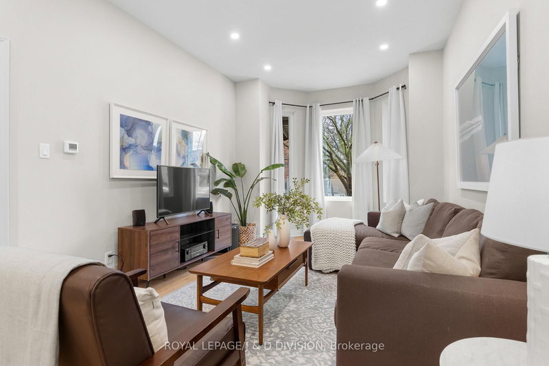 28 Argyle St, Toronto, M6J 1N4 | Image 2