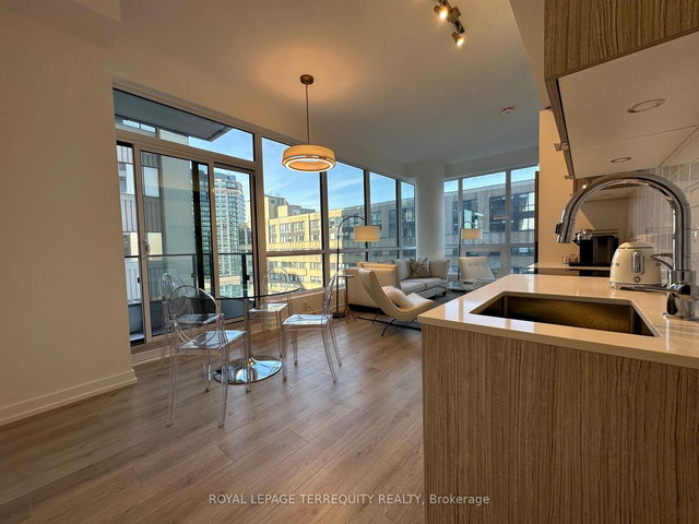 1104 - 395 Bloor Street E