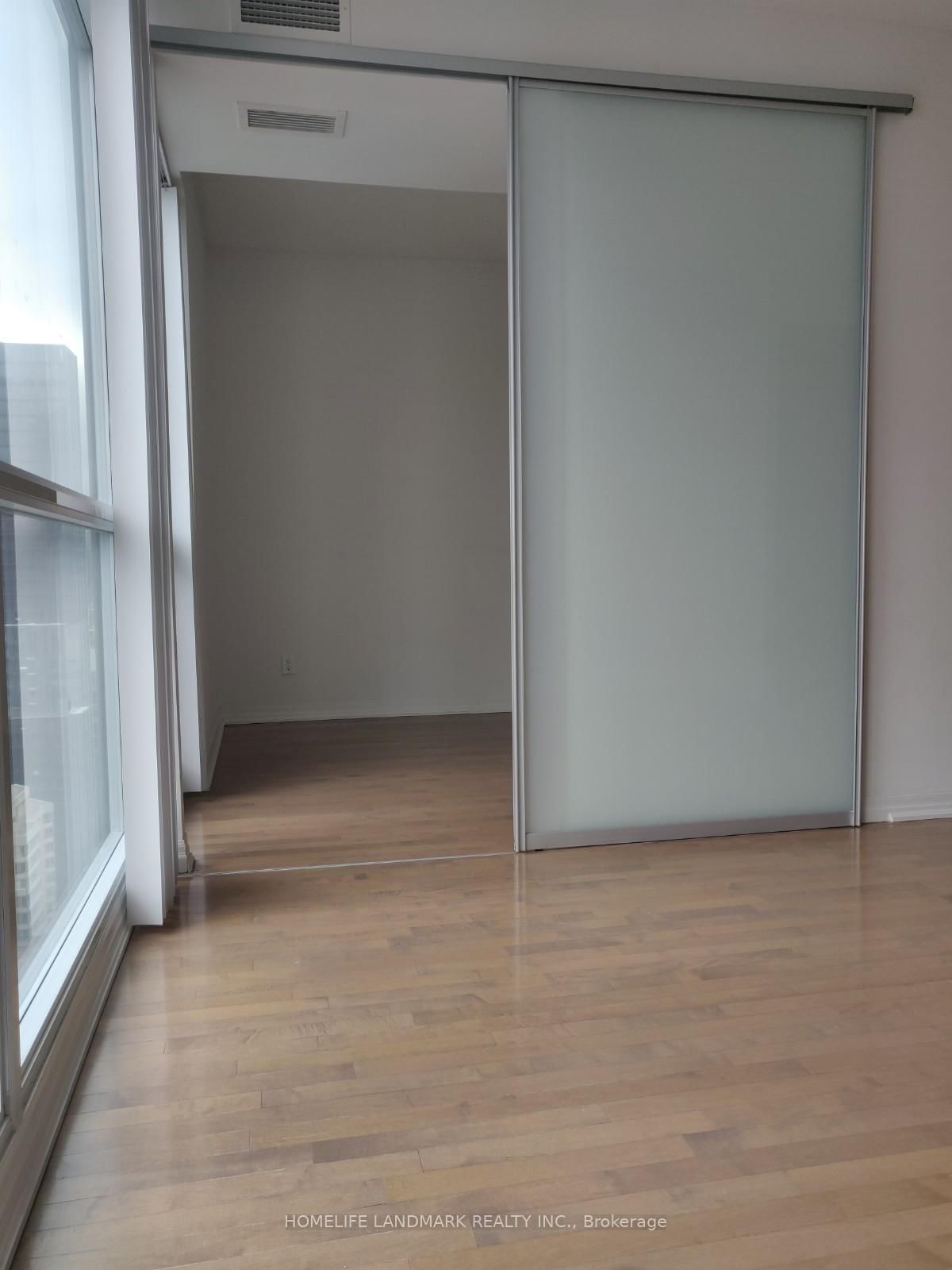 770 Bay Street, Unit Ph305 - Photo 10