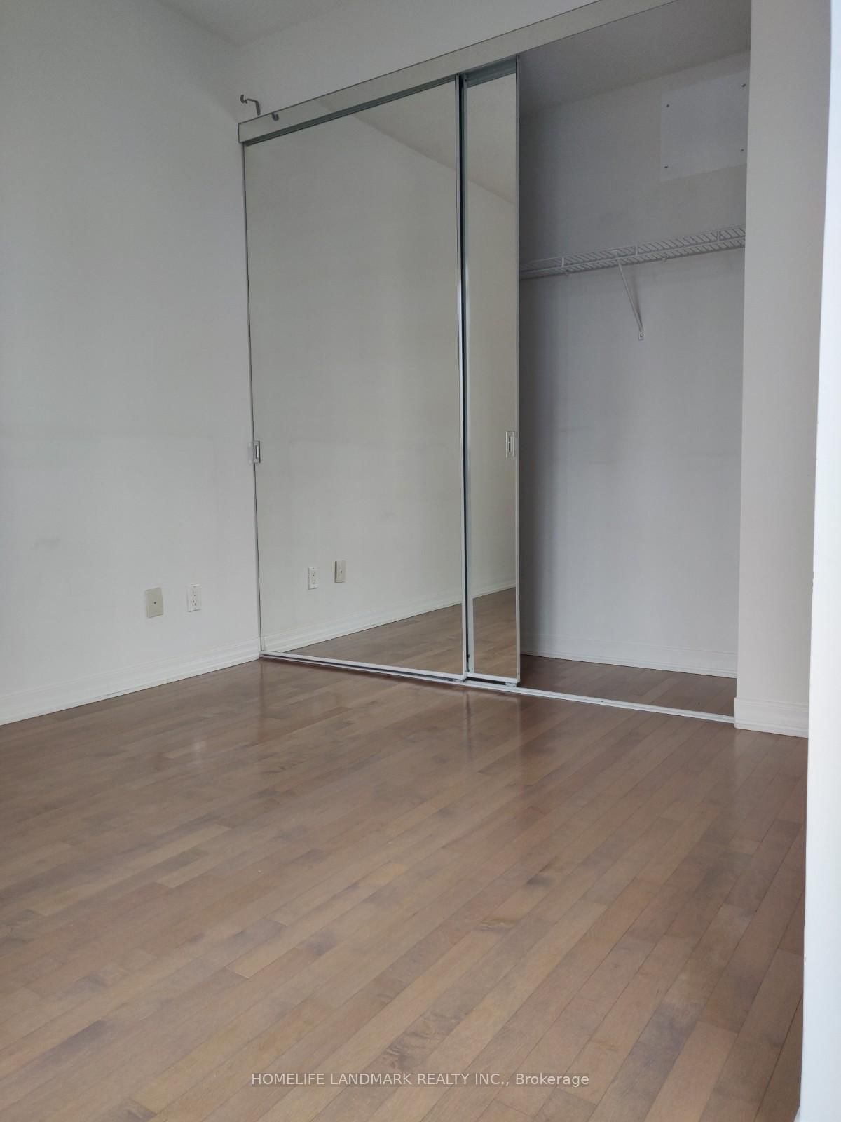 770 Bay Street, Unit Ph305 - Photo 11