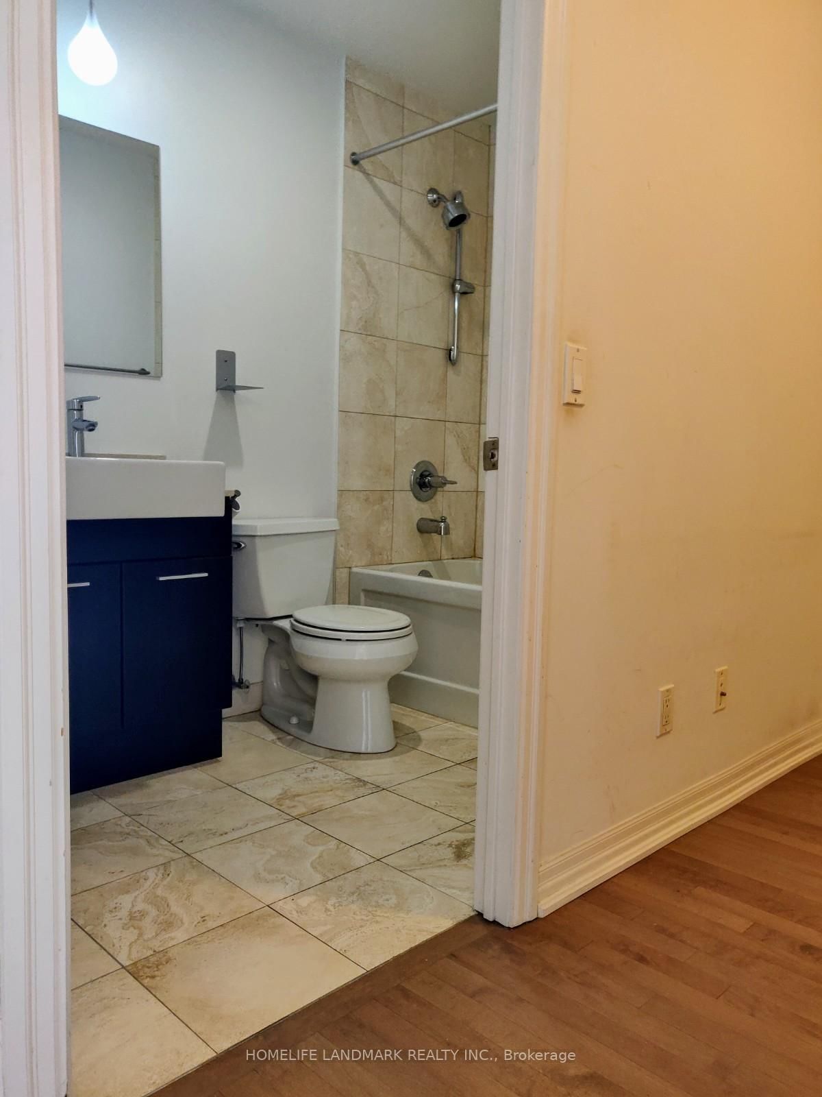 770 Bay Street, Unit Ph305 - Photo 14