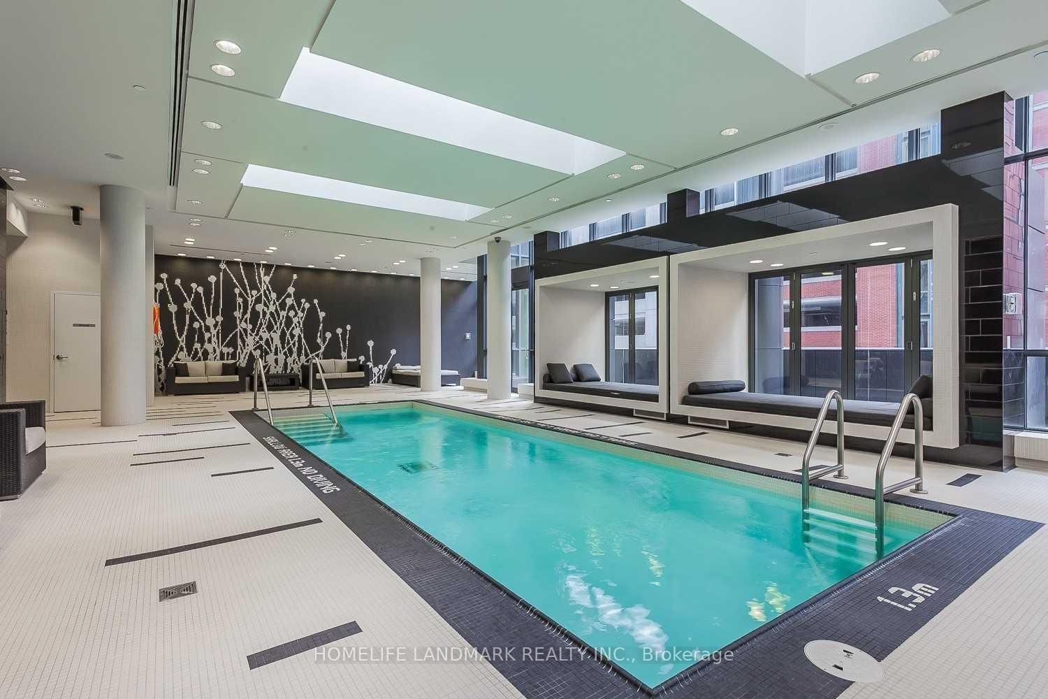 770 Bay Street, Unit Ph305 - Photo 16