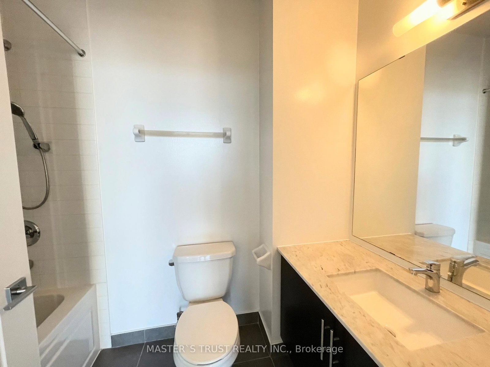 23 Glebe Road W, Unit 917 - Photo 10