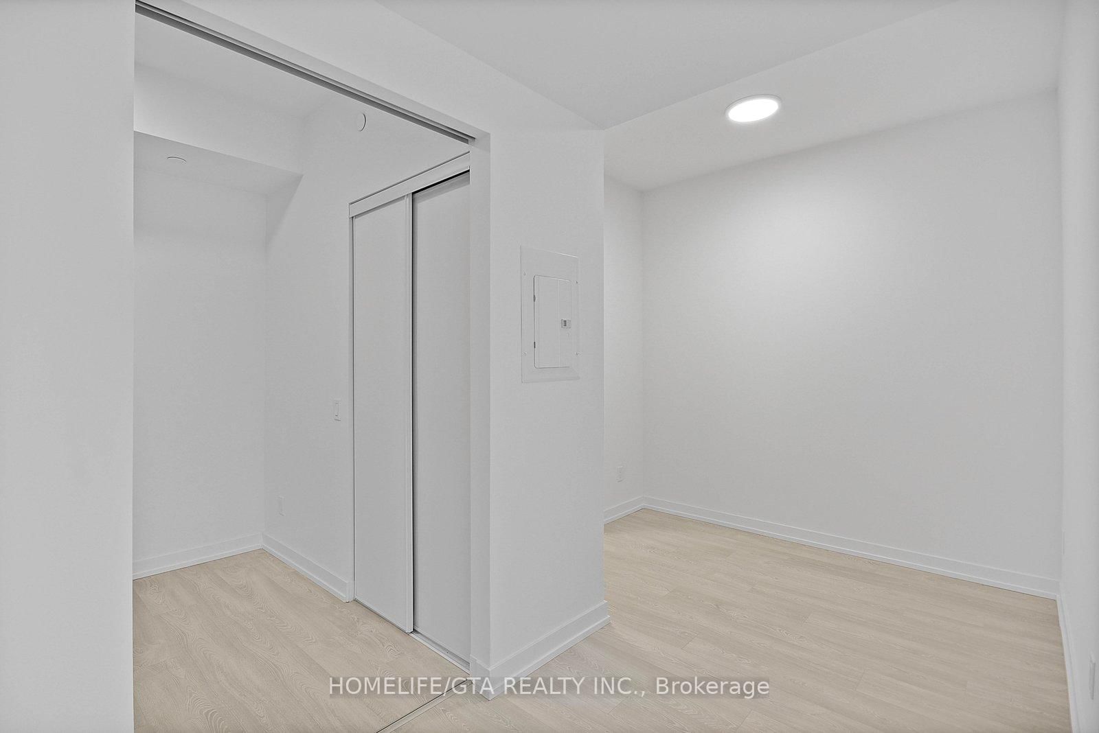 35 Parliament Street, Unit 324 - Photo 11