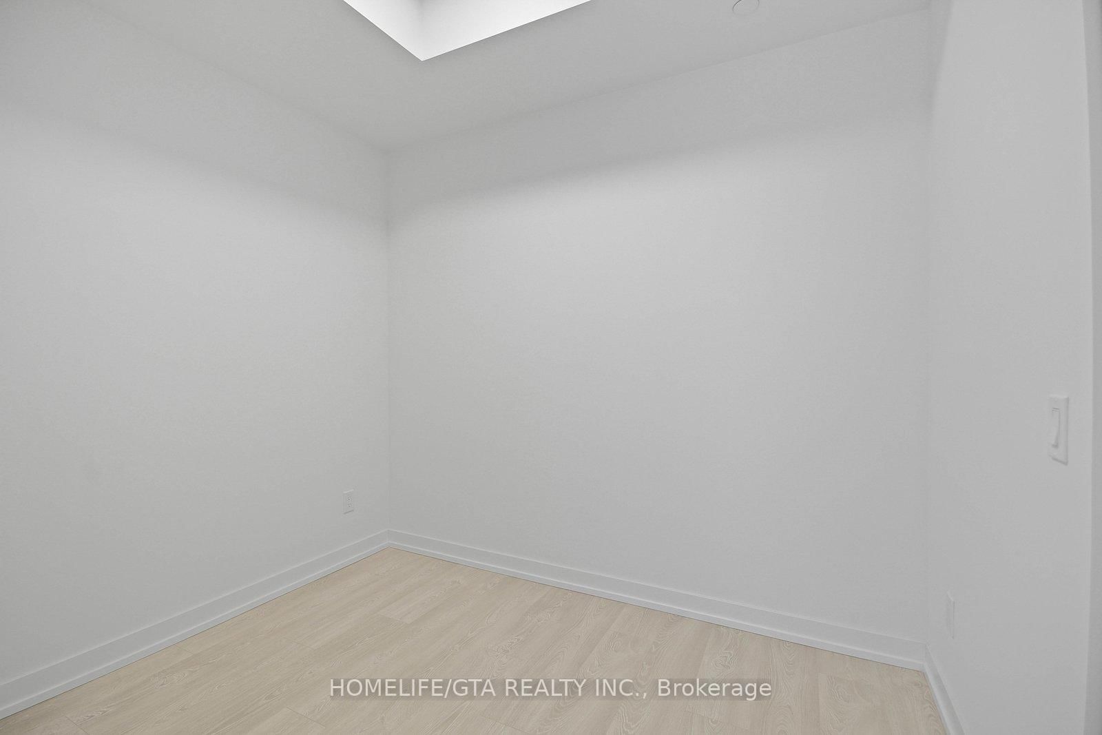 35 Parliament Street, Unit 324 - Photo 12