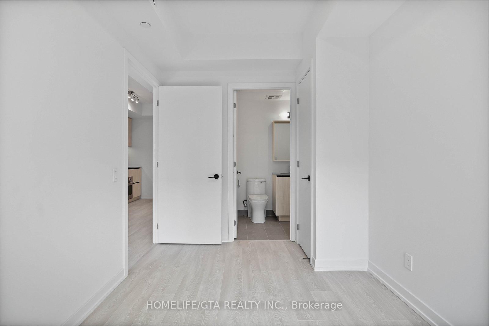 35 Parliament Street, Unit 324 - Photo 22