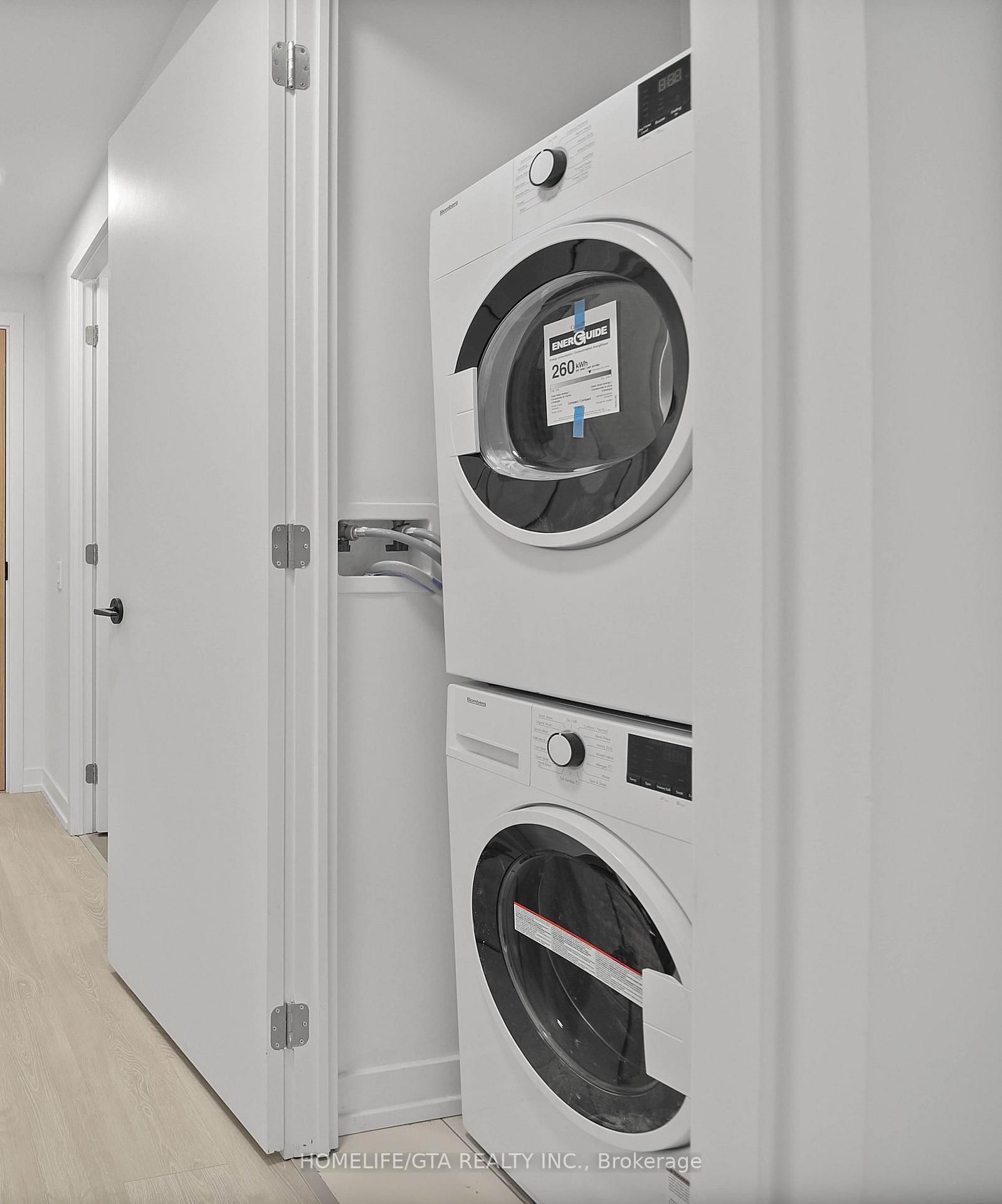 35 Parliament Street, Unit 324 - Photo 27