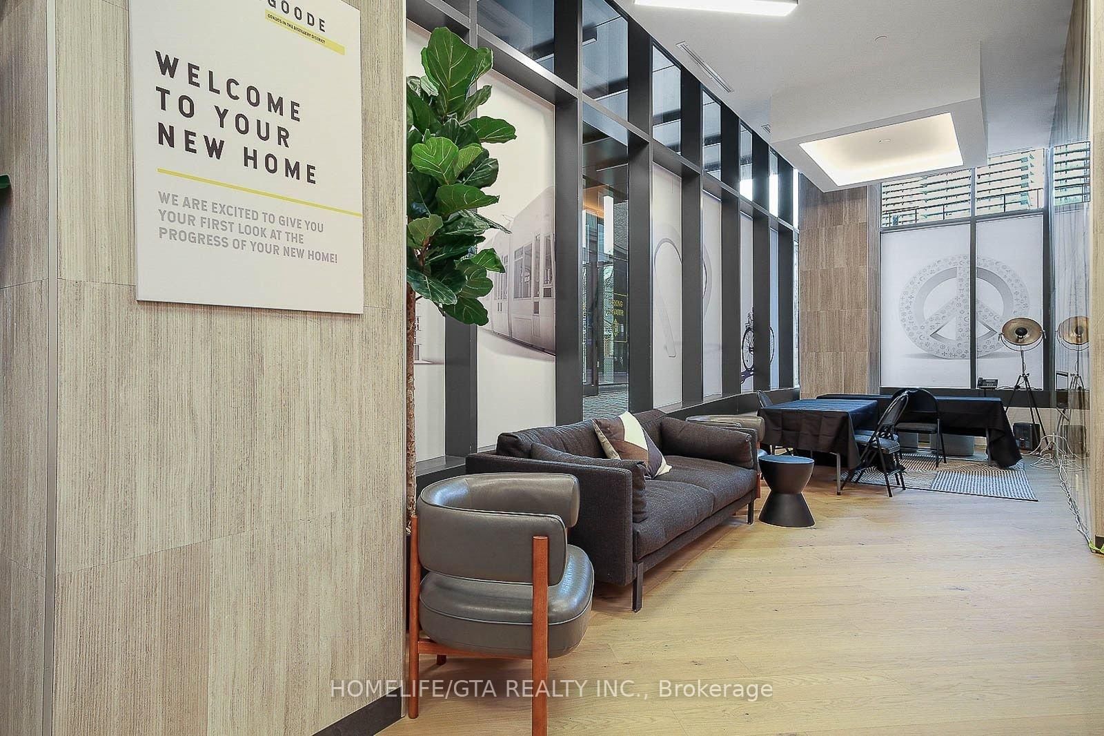 35 Parliament Street, Unit 324 - Photo 32