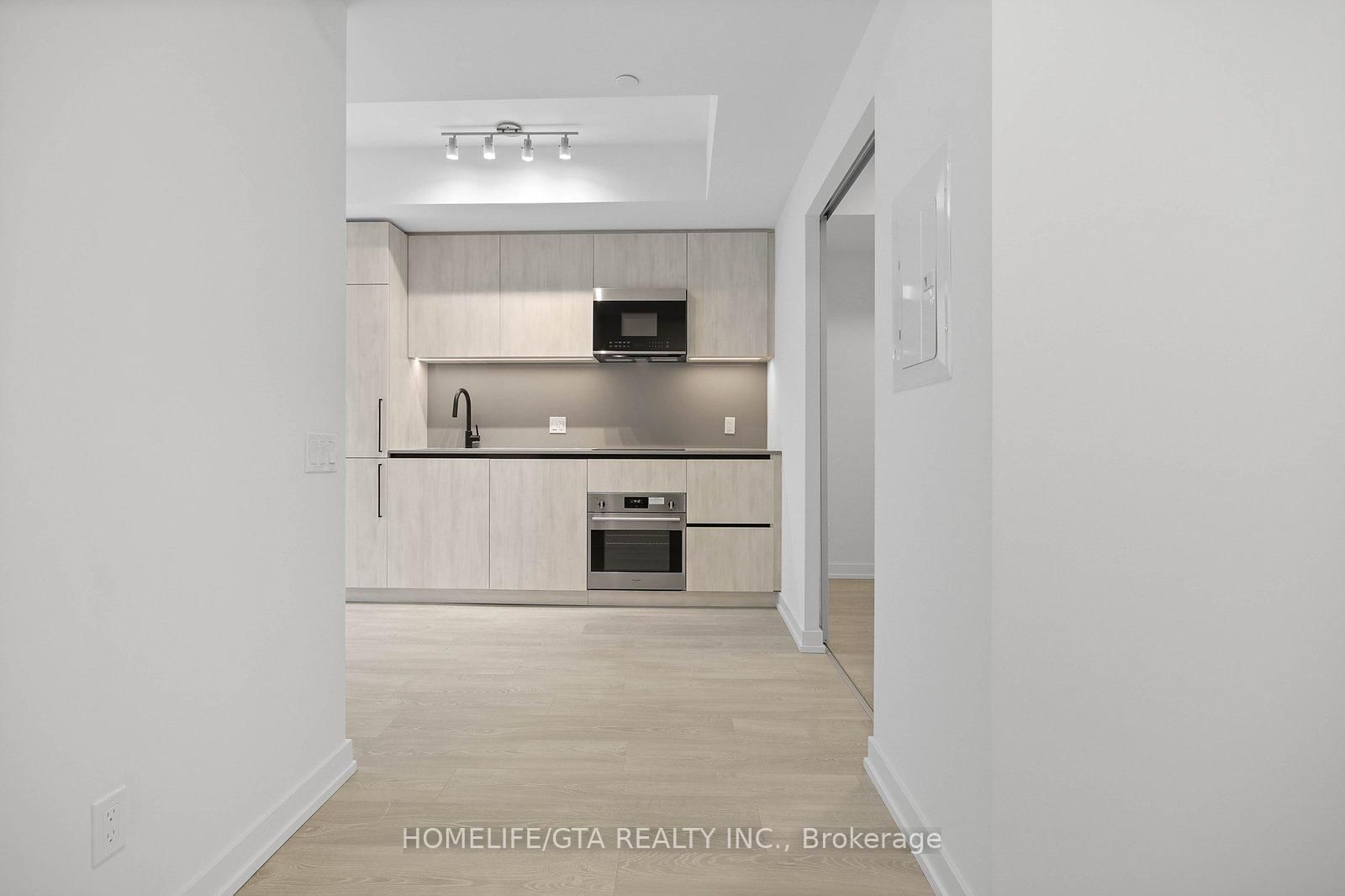 35 Parliament Street, Unit 324 - Photo 7