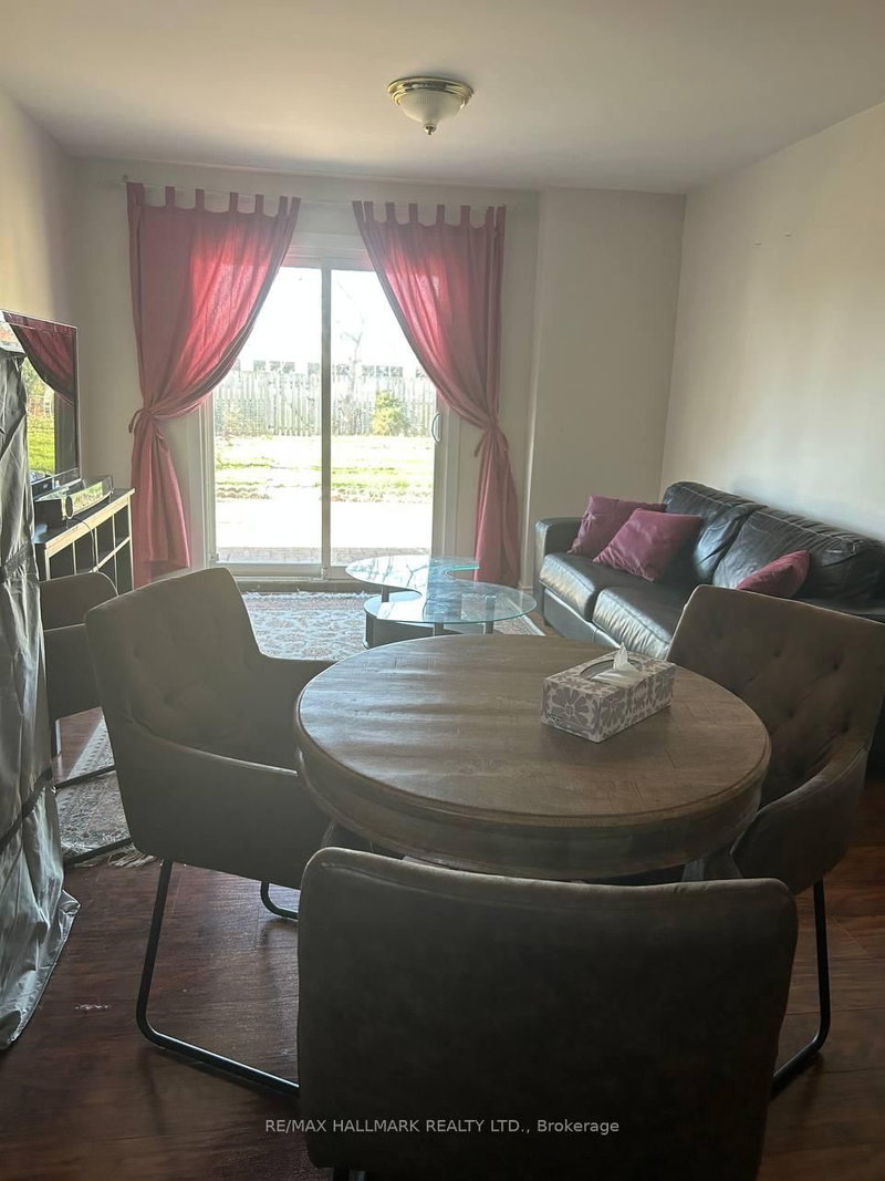 114 Angus Dr, Toronto, M2J 2X1 | Image 3