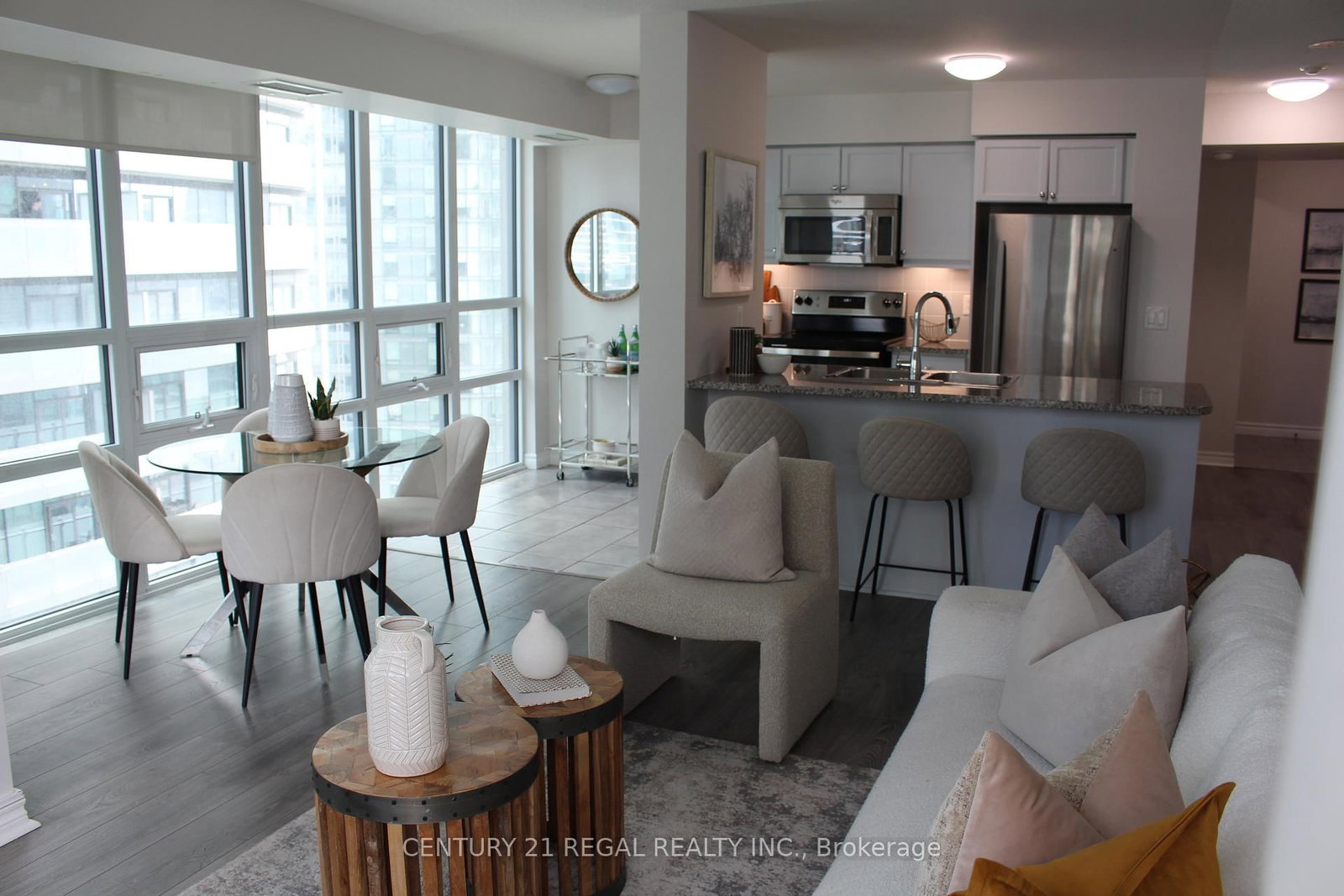 Condo for sale at 2706-19 Grand Trunk Crescent, Toronto, Ontario, M5J 3A3 - Waterfront Communities C1 - MLS: C13027674