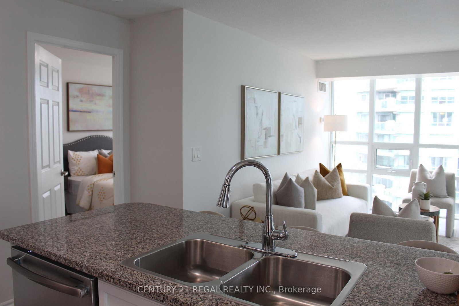 Condo for sale at 2706-19 Grand Trunk Crescent, Toronto, Ontario, M5J 3A3 - Waterfront Communities C1 - MLS: C13027674