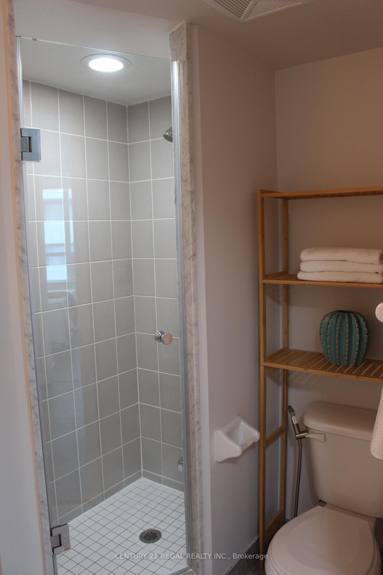 Condo for sale at 2706-19 Grand Trunk Crescent, Toronto, Ontario, M5J 3A3 - Waterfront Communities C1 - MLS: C13027674