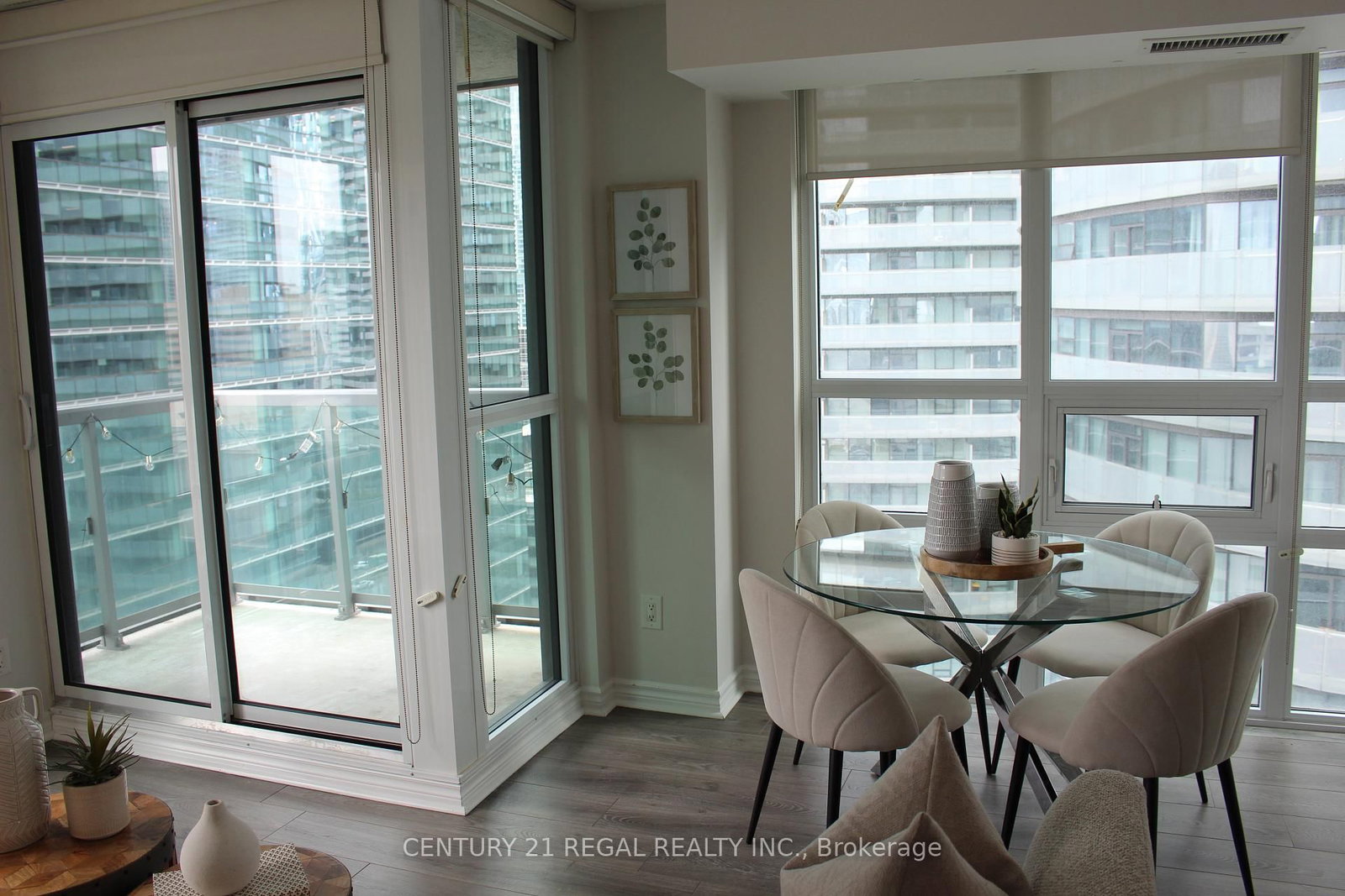 Condo for sale at 2706-19 Grand Trunk Crescent, Toronto, Ontario, M5J 3A3 - Waterfront Communities C1 - MLS: C13027674