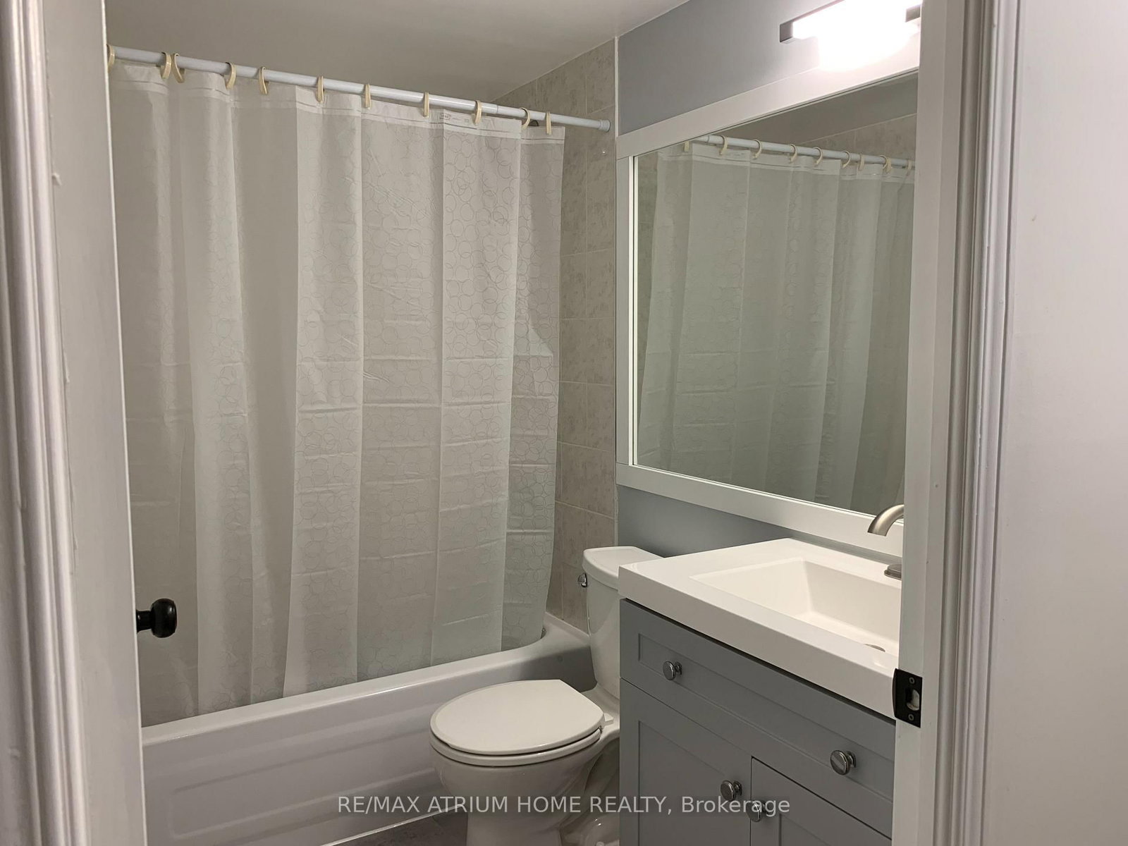 23 Lorraine Drive, Unit 816 - Photo 20