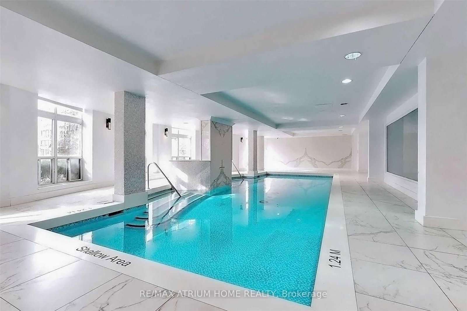 23 Lorraine Drive, Unit 816 - Photo 26