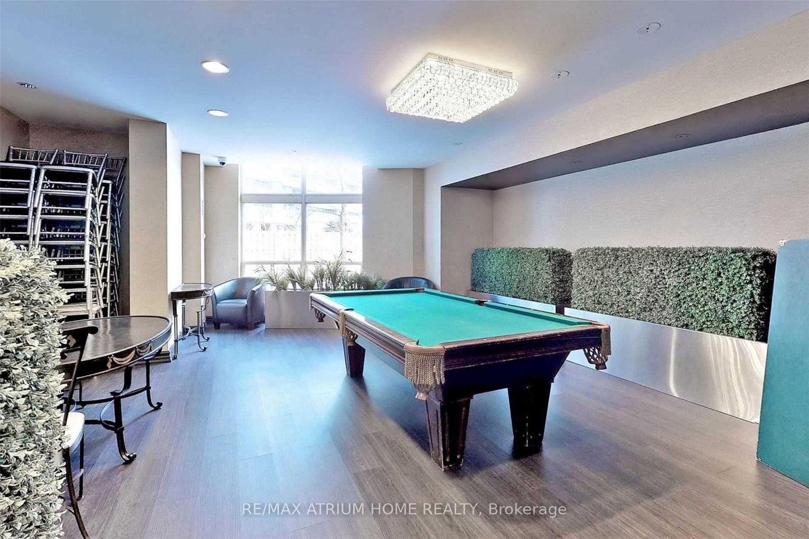 23 Lorraine Drive, Unit 816 - Photo 27