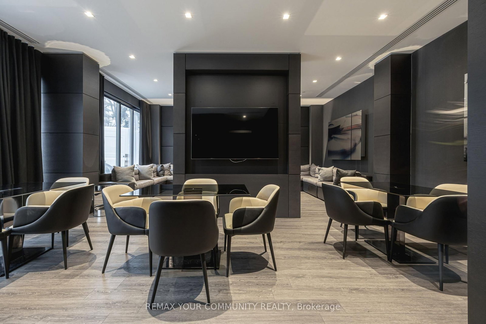 609 Avenue Road, Unit 201 - Photo 28