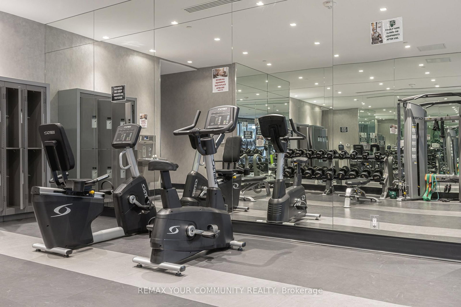 609 Avenue Road, Unit 201 - Photo 32