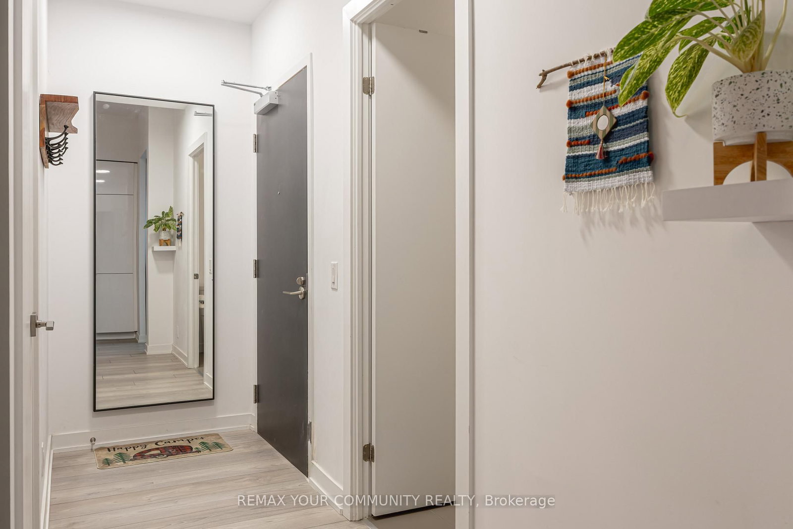 609 Avenue Road, Unit 201 - Photo 7