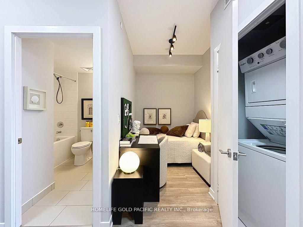 1603 Eglinton Avenue W, Unit 517 - Photo 8