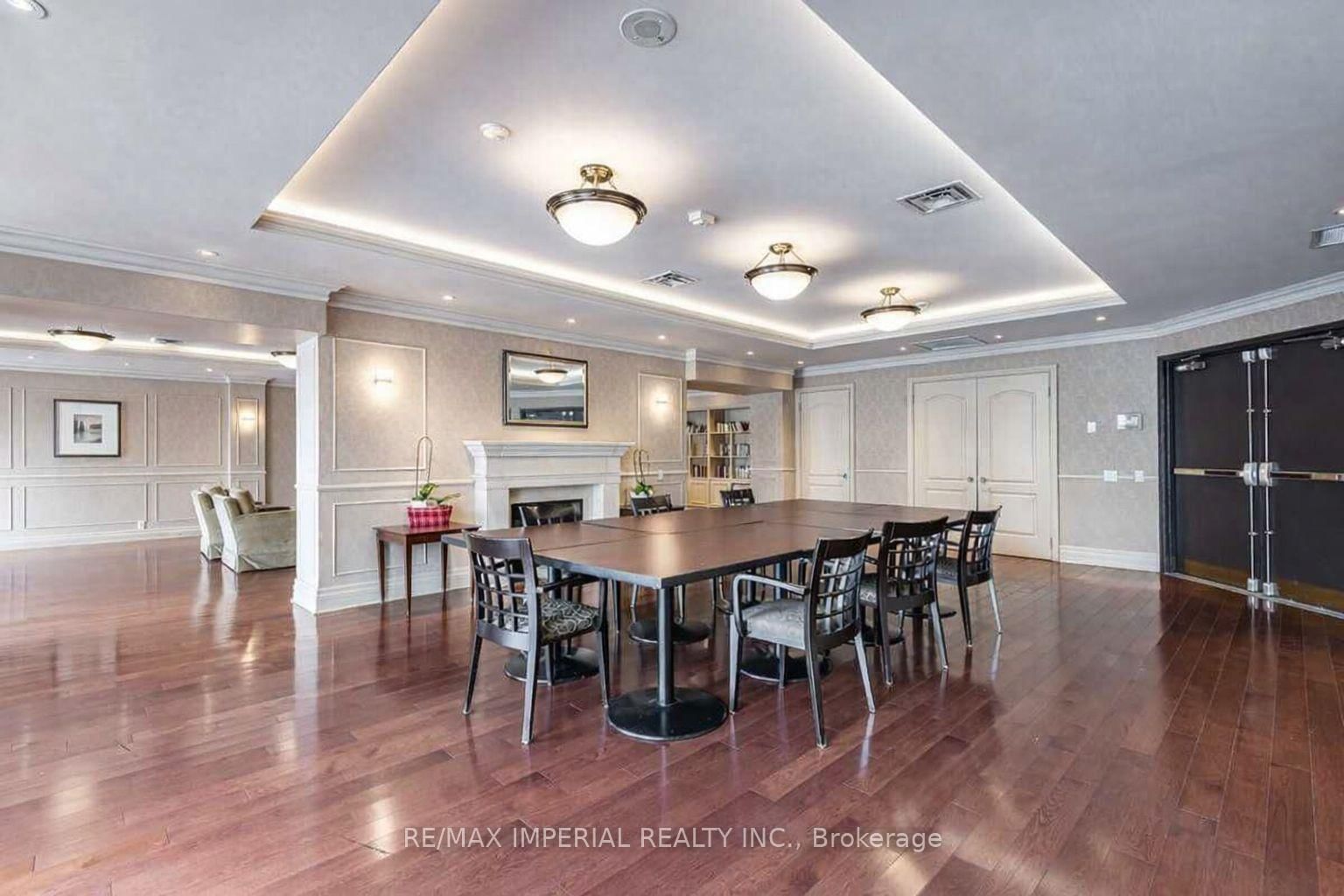 2 Clairtrell Road, Unit RG1 - Photo 23