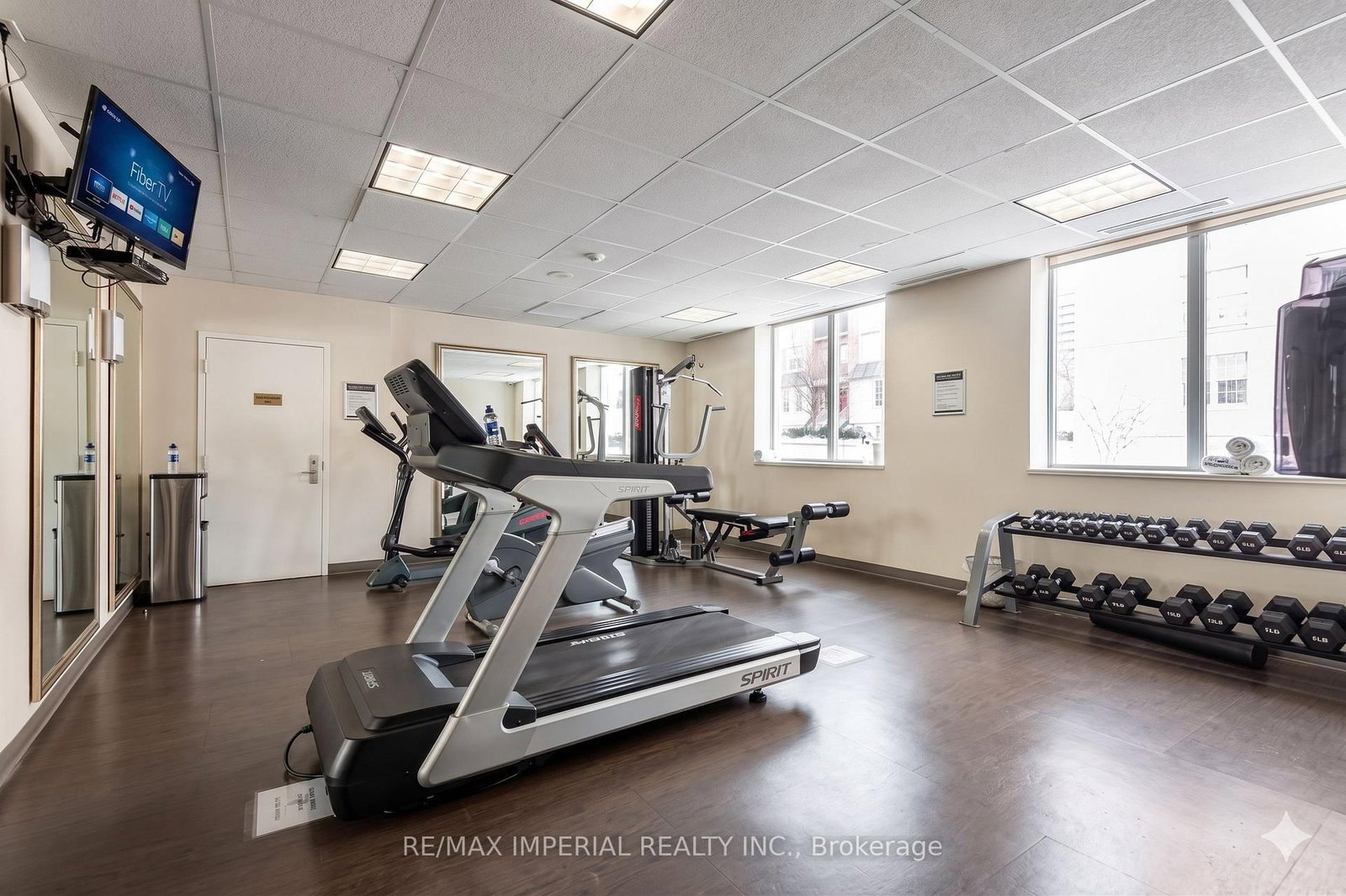 2 Clairtrell Road, Unit RG1 - Photo 24