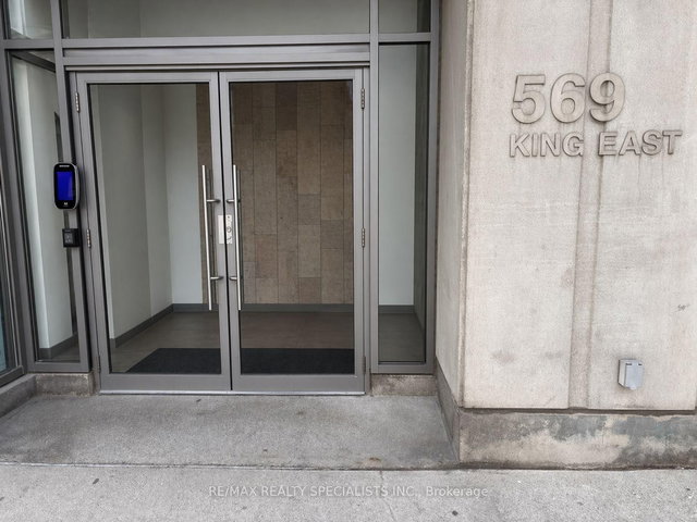 301 - 569 King Street E