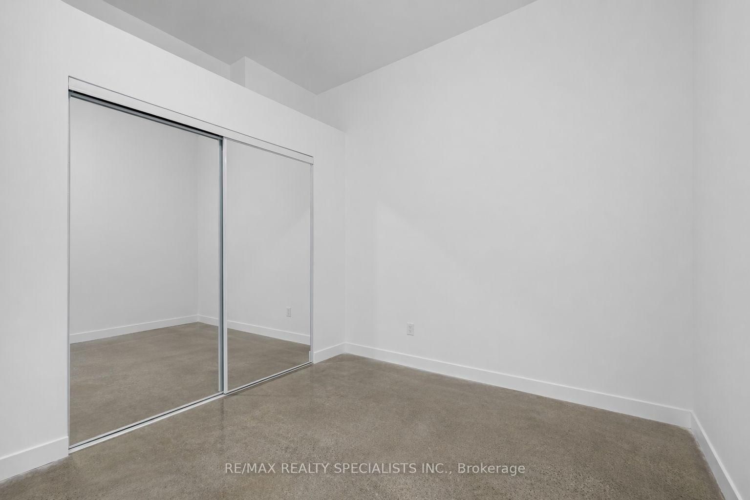 569 King Street, Unit 301 - Photo 5