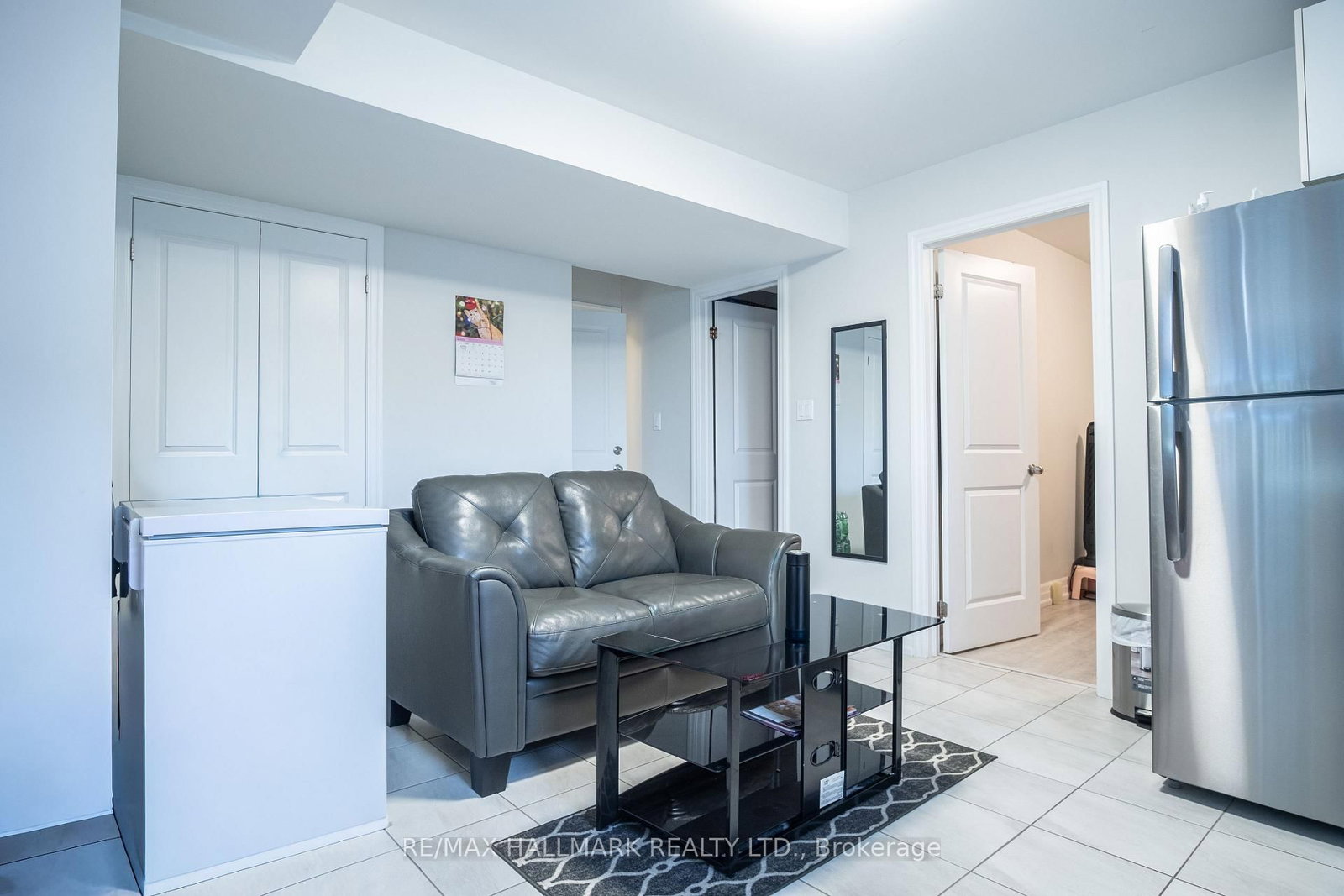 35 Roberta Drive, Unit 2 - Photo 3