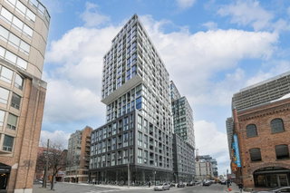 2502 - 158 Front Street E
