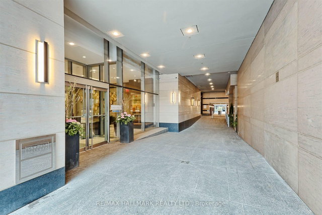 1412 - 155 Yorkville Avenue