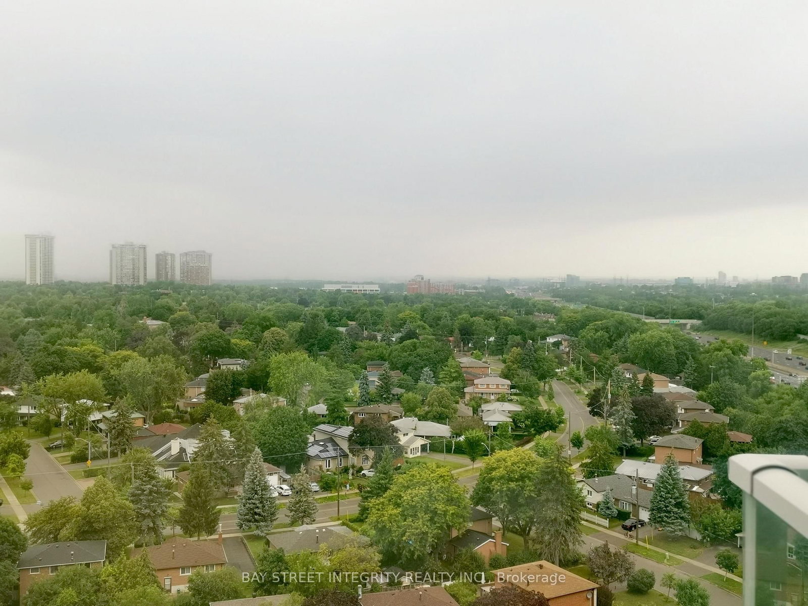 180 Fairview Mall Drive, Unit 1607 - Photo 12