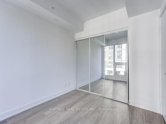 181 Dundas Street E, Unit 5612 - Photo 5