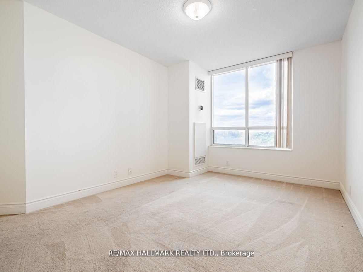 80 Harrison Garden Boulevard, Unit 927 - Photo 15