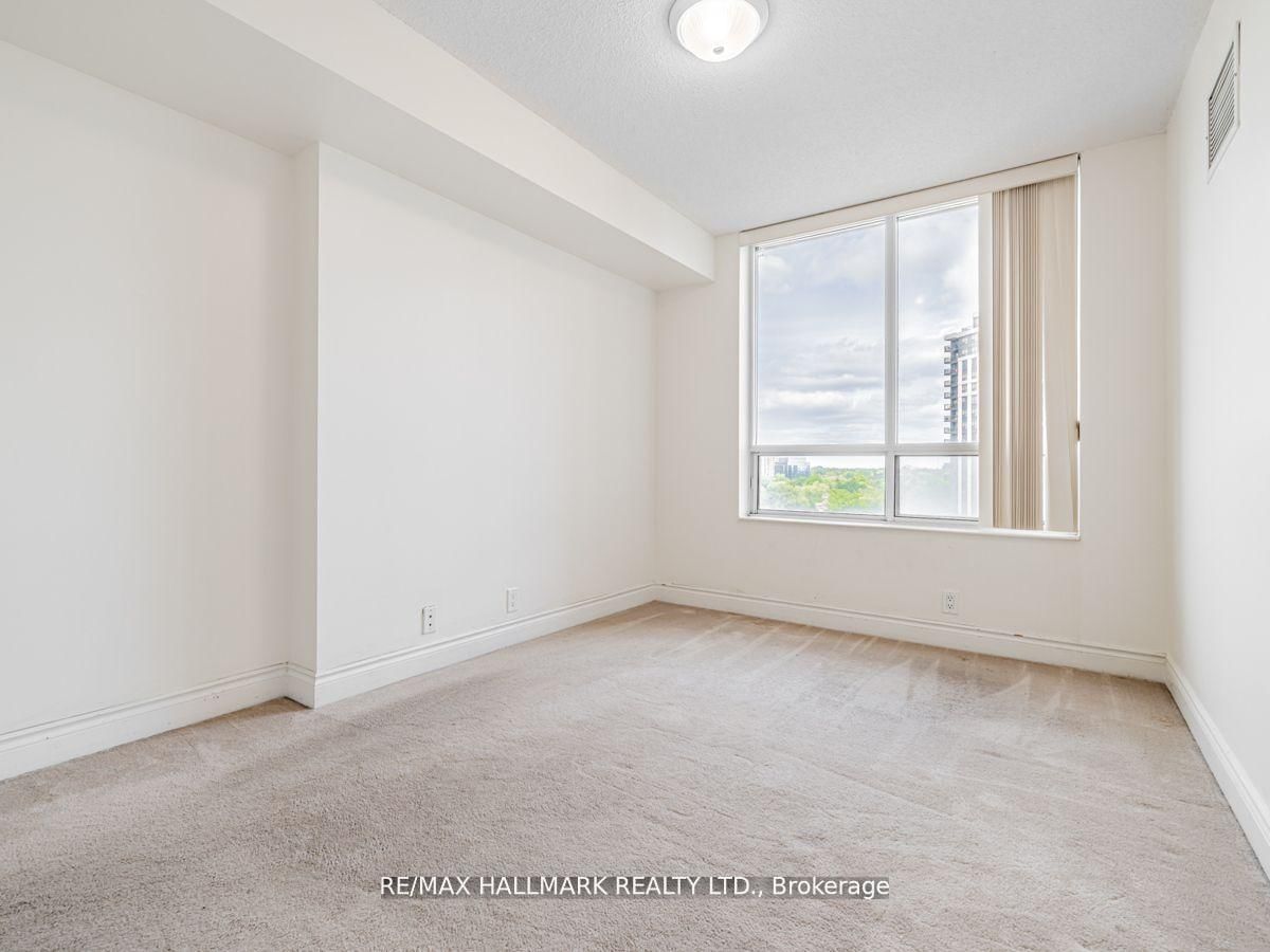 80 Harrison Garden Boulevard, Unit 927 - Photo 19