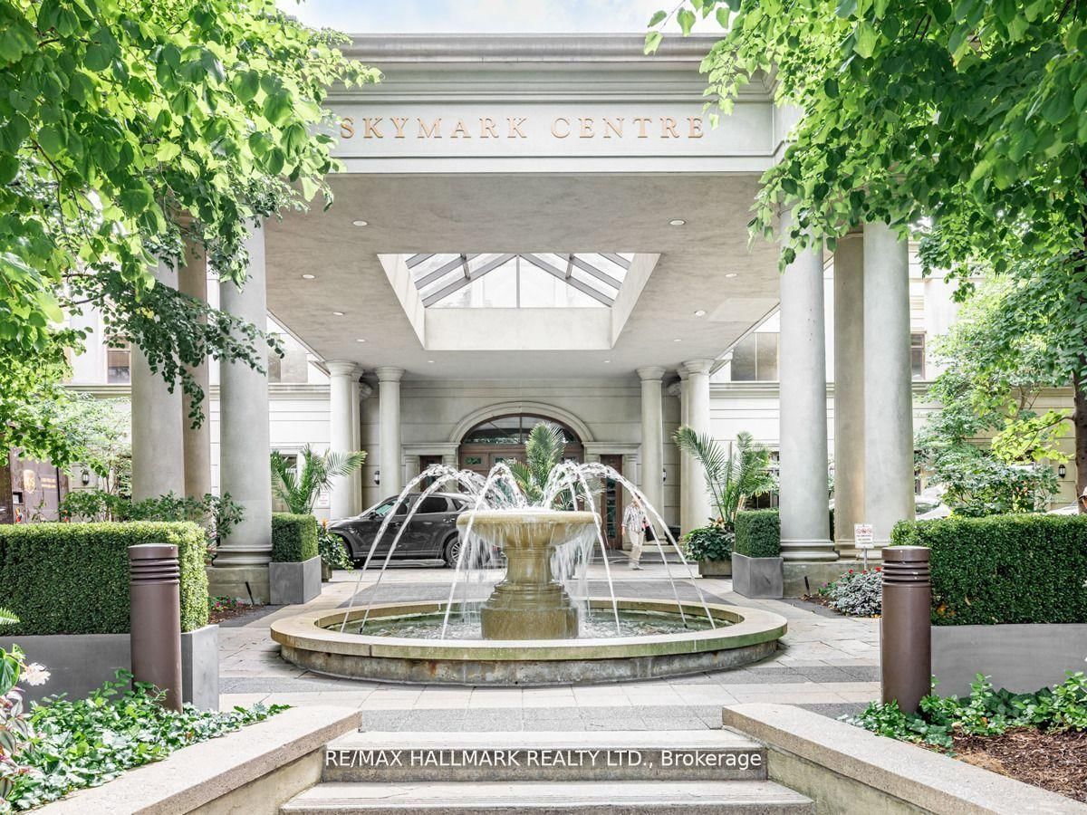 80 Harrison Garden Boulevard, Unit 927 - Photo 2