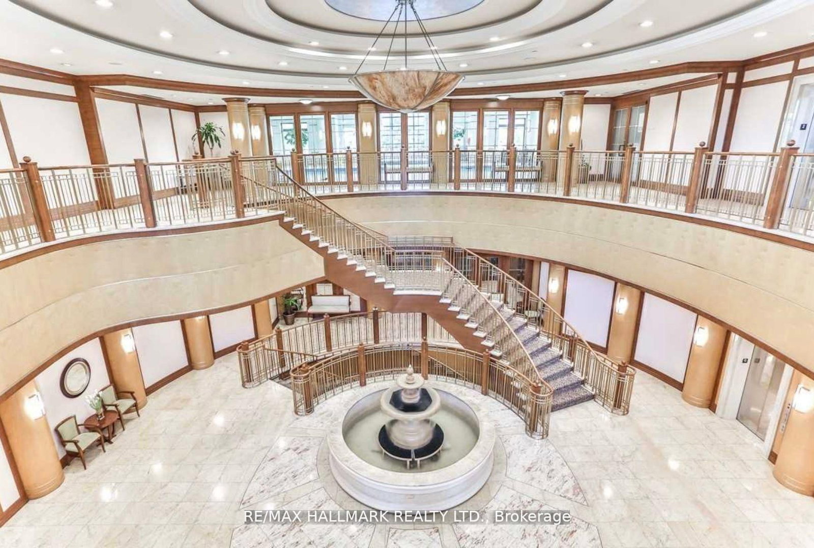 80 Harrison Garden Boulevard, Unit 927 - Photo 3